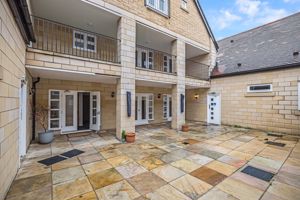 Photo 11- click for photo gallery